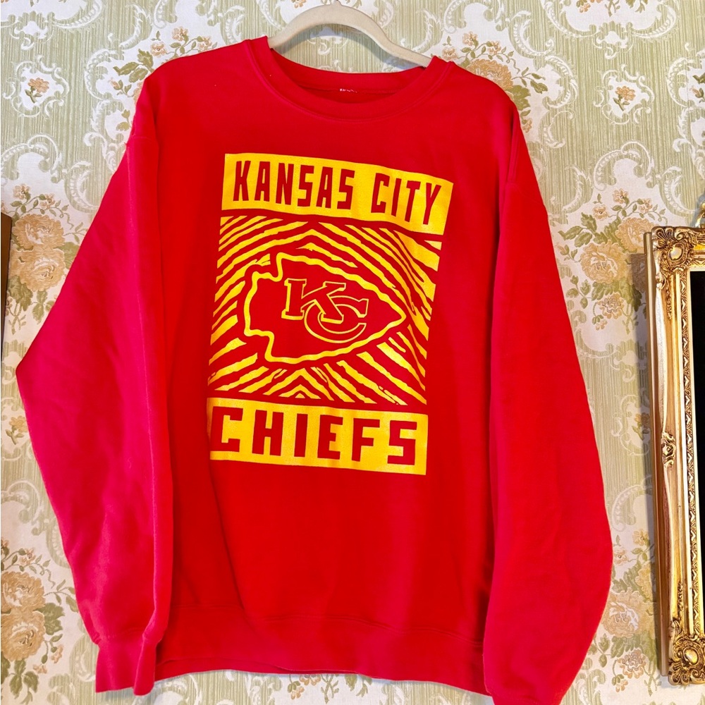 Kansas City Chiefs Red Crewneck Sweatshirt NFL Size L